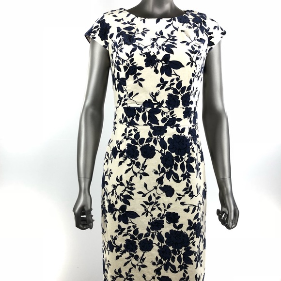 Lands' End Dresses & Skirts - Lands End Floral Dress Size 6